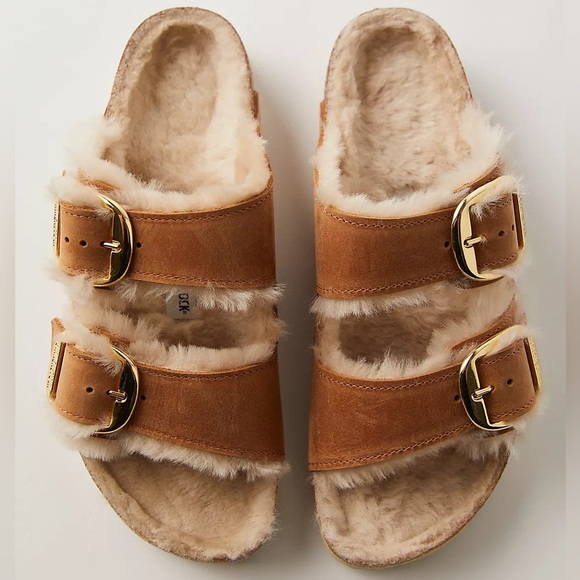 LIKE NEW BIRKENSTOCK BIG BUCKLE Fur Lined! - Picture 3 of 12